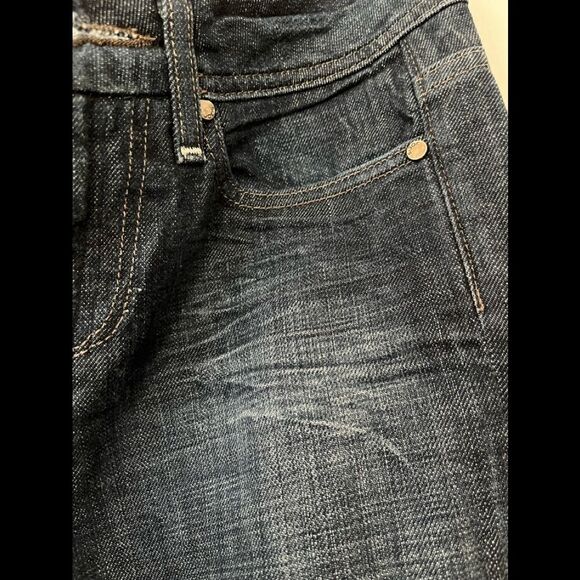 Joe’s blue jeans, fashionably ripped in the back, good condition, size 24 - Picture 8 of 9